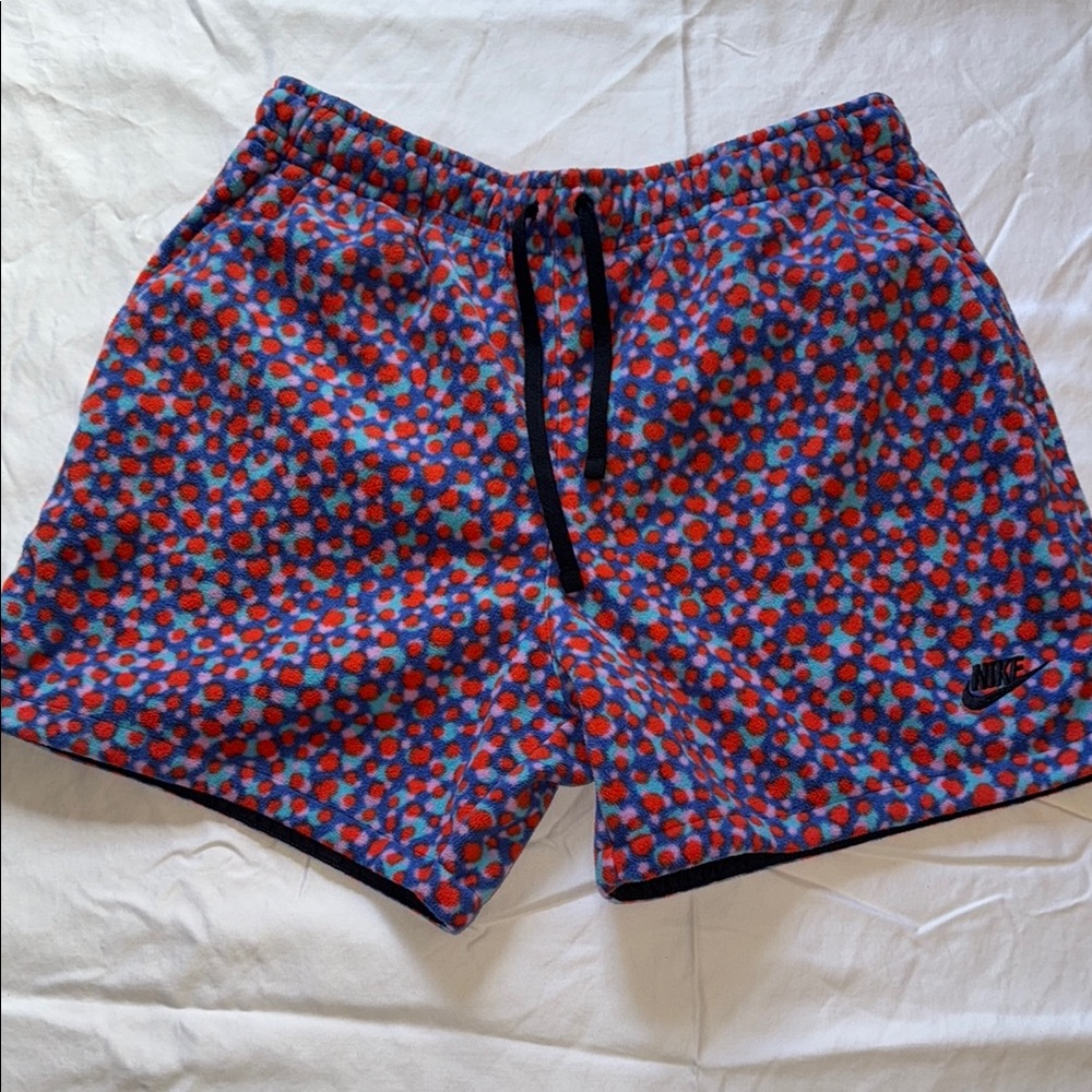 Nike Men's Multicolor Patterned Shorts